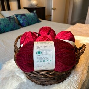 Wool Ease Thick and Quick Yarn - Color Cranberry
